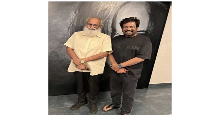 విజయేంద్ర  ప్రసాద్‌తో  డైరెక్టర్  పూరి  మీట్