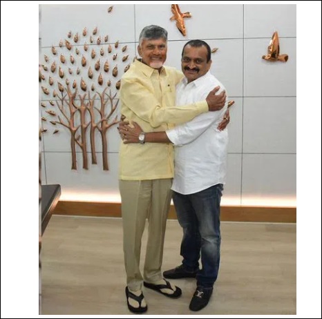 సీఎం చంద్రబాబుని ఆత్మీయ ఆలింగ‌నం చేసుకున్న బండ్ల గ‌ణేష్‌..