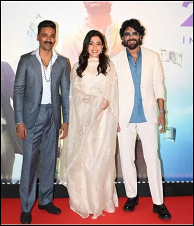 రష్మికను ఒకరేమో శ్రీదేవి అని, మరొకరేమో సౌందర్య అని ప్రశంసలు..