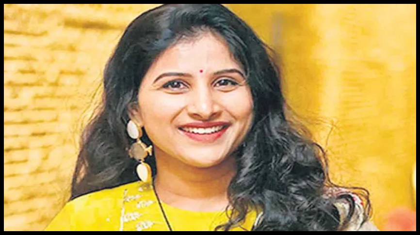 సింగర్ మంగ్లీ బర్త్డే పార్టీలో డ్రగ్స్ కలకలం..