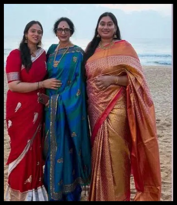 ప్రభాస్ చెల్లెళ్లు చాలా ట్రెడిషనల్ డ్రెస్సుల్లో కనబడుతున్నారే..