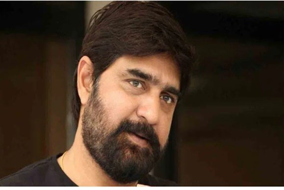 ముగ్గురు హీరోలతో నటించలేకపోయా: శ్రీకాంత్