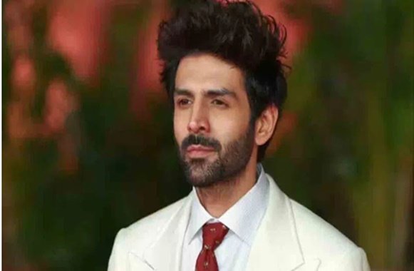 వరద బాధితులకు కార్తీక్ భారీ విరాళం